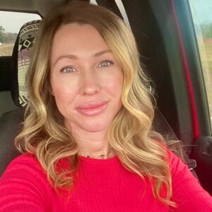 Meet your Posher, Dana